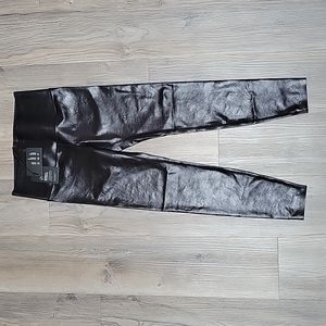 Knix Papaya Sculpt Legging